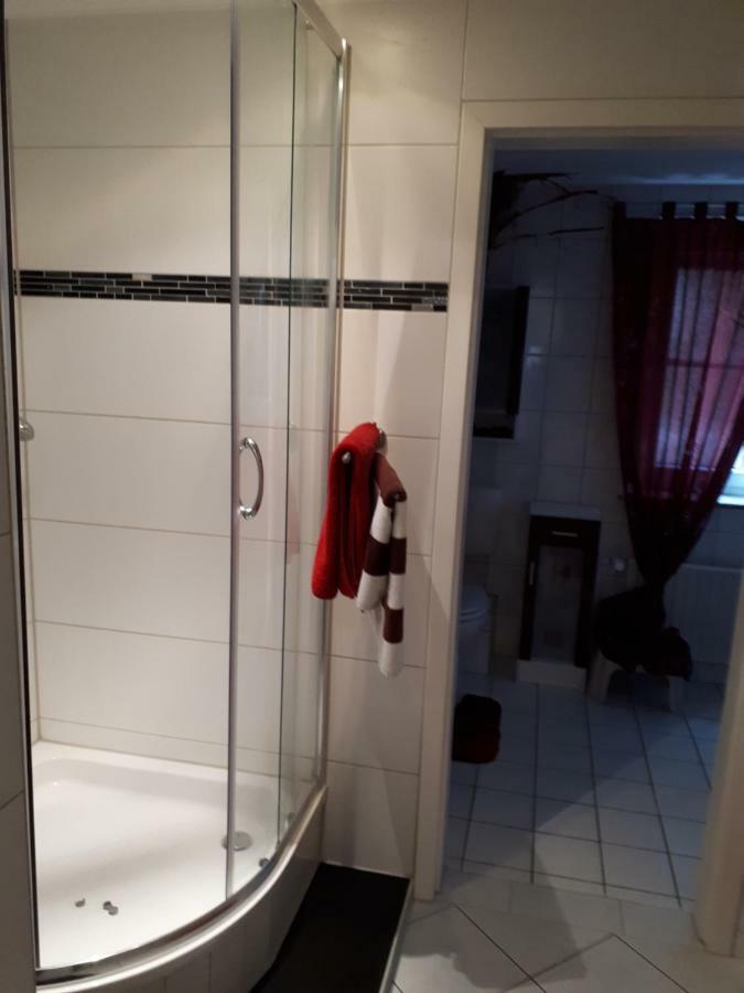 Serpina Apartment Lobsal Ngoại thất bức ảnh